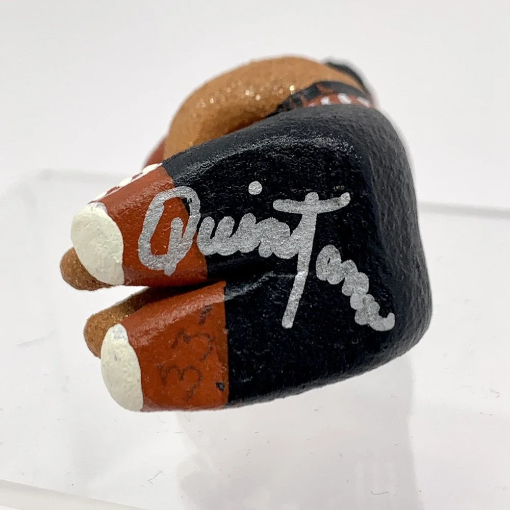 Taos Pueblo Cochiti Storyteller 2" Figure Child Margaret Quintana Clay Handmade - Picture 7 of 8